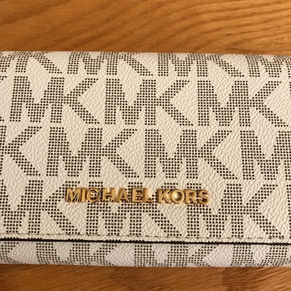 Michael Kors Jet set Large Carryall Wallet Acorn - Picture 5 of 8